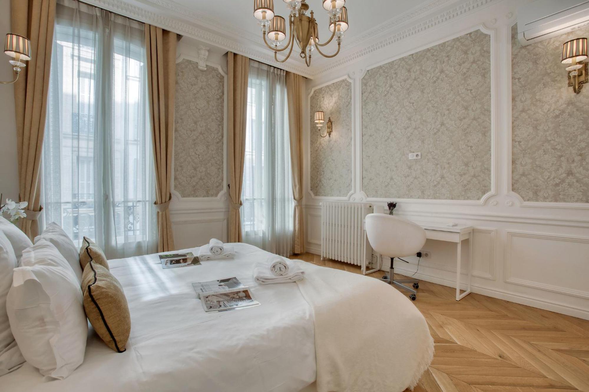 Luxueux 200M2 5Ch Champs Elysees A 1Min Perle Rare Parigi Esterno foto